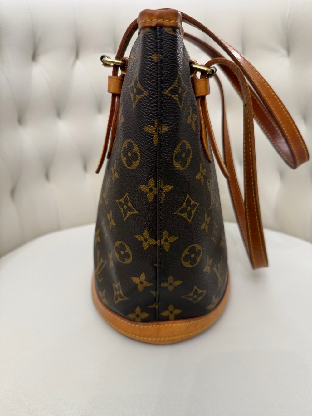 Louis Vuitton Brown Monogram Canvas Bucket Shoulder Bag with Tan Leather Trim - Picture 2 of 15